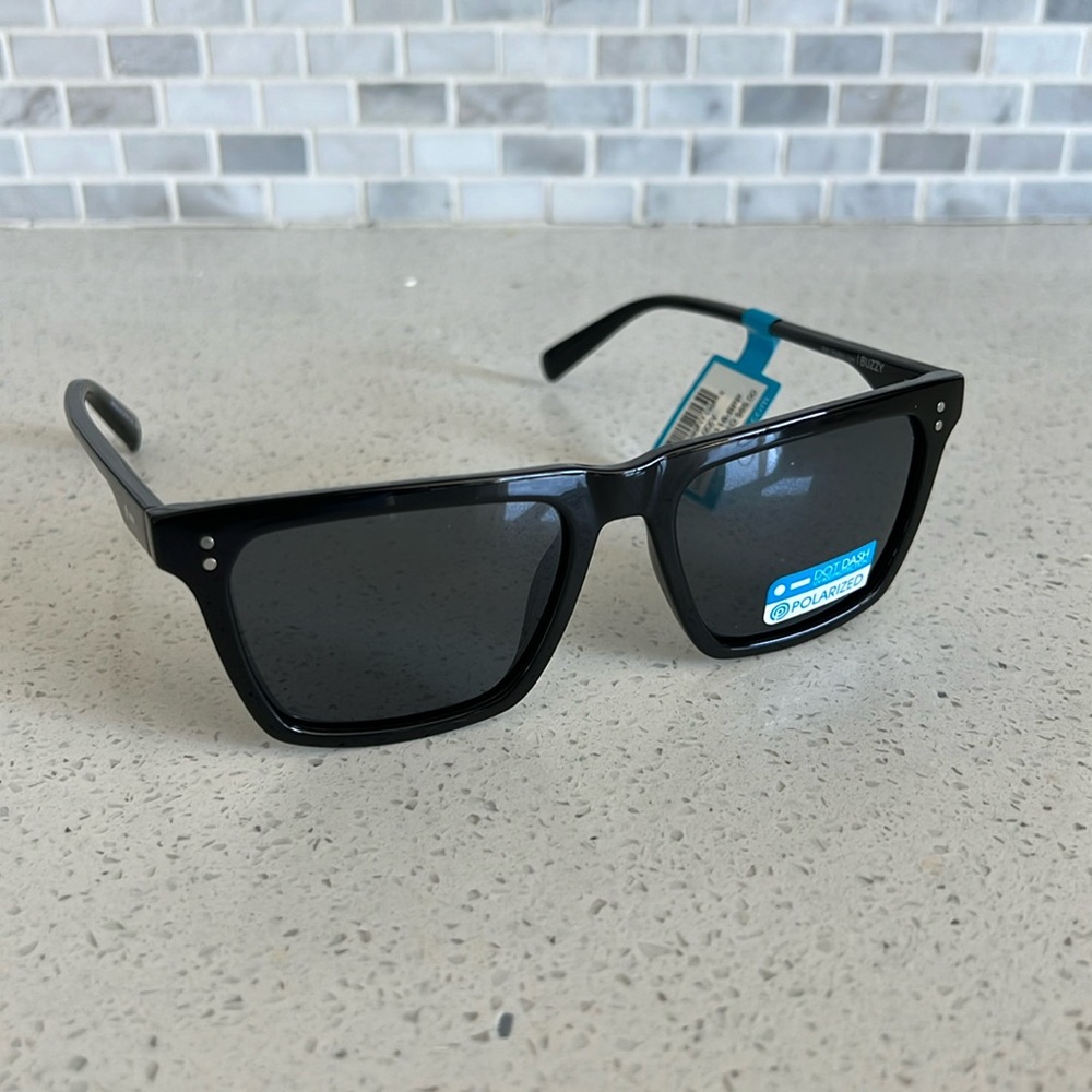 Dot Dash Sunglasses - Buzzy Black Polarized